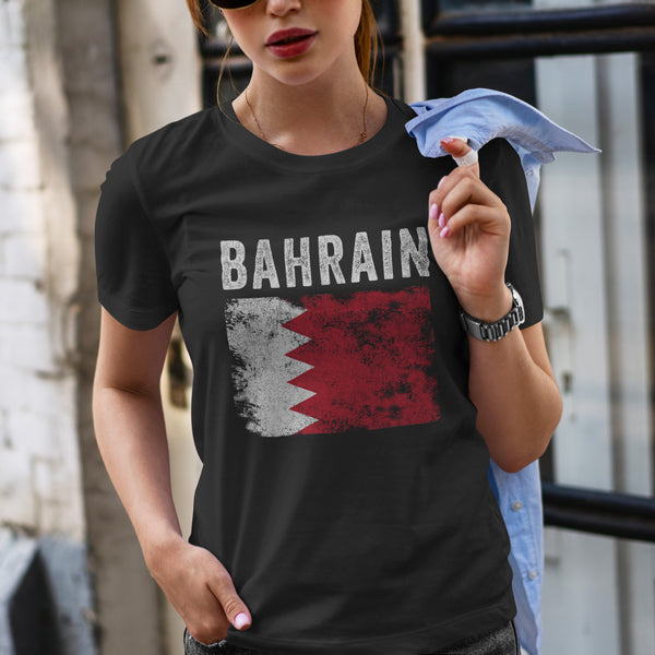 Bahrain Flag Distressed - Bahraini Flag T-Shirt