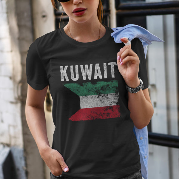 Kuwait Flag Distressed - Kuwaiti Flag T-Shirt