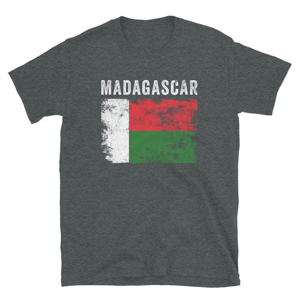 Madagascar Flag Distressed Malagasy Flag T-Shirt