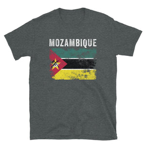 Mozambique Flag Vintage Mozambican Flag T-Shirt