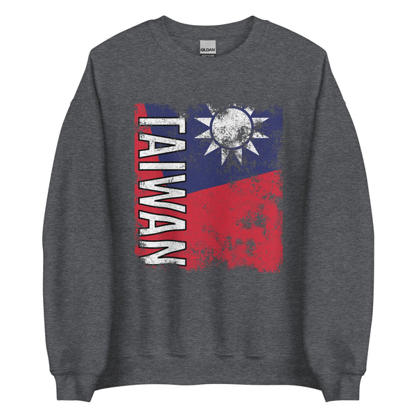 Taiwan Flag - Distressed Flag Sweatshirt