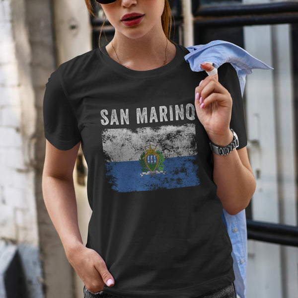San Marino Flag Vintage Sammarinese Flag T-Shirt